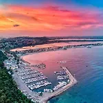 Διαμέρισμα Sea, Relaxation, Comfort And Private Parking